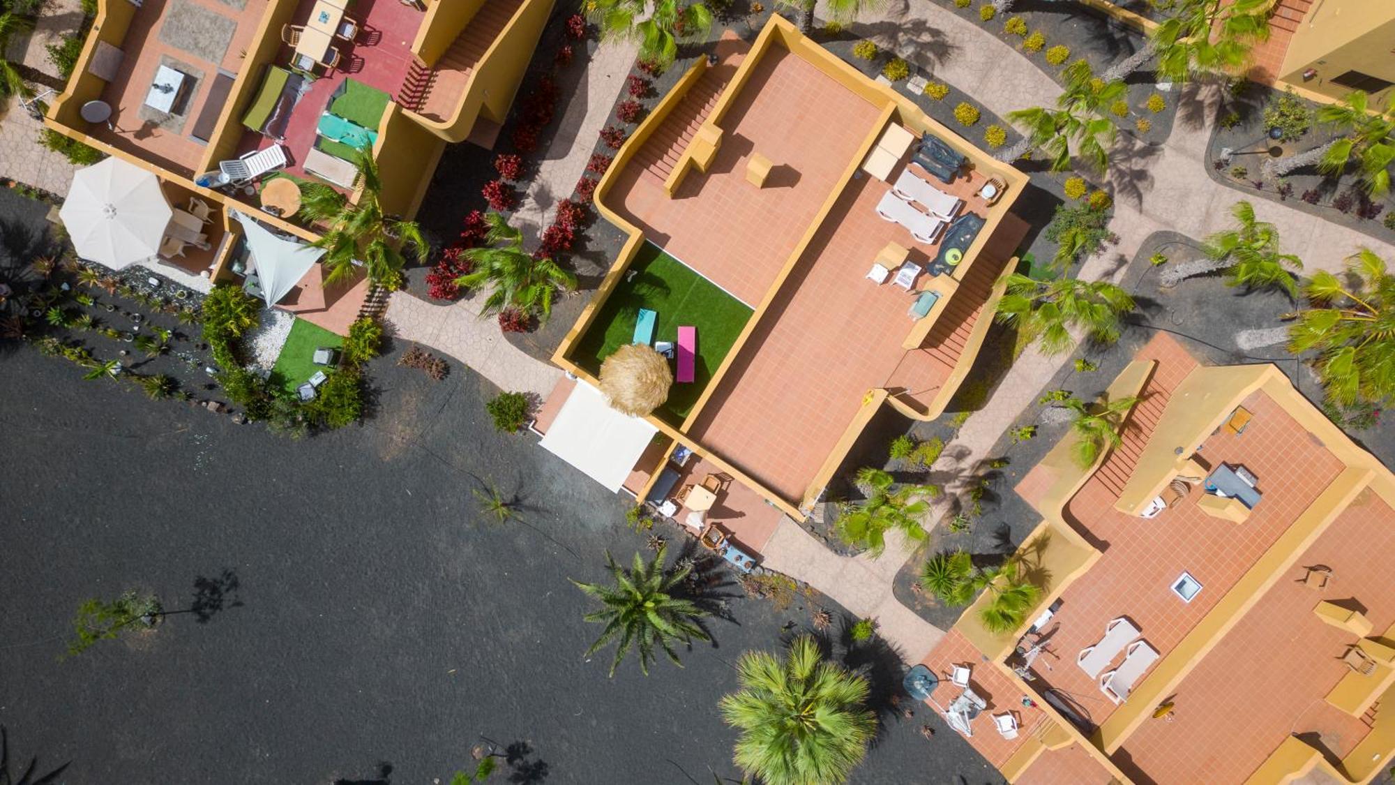 Golden Dream, Swimming Pool And Parking Villa Corralejo Exterior photo